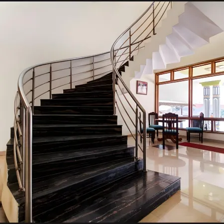 Hotel Partha International