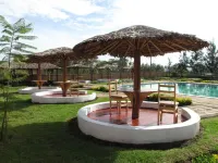 Tumaini Cottages and Conference Centre - Pools