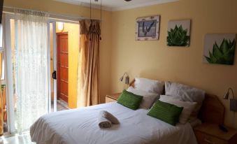Dunes Guesthouse