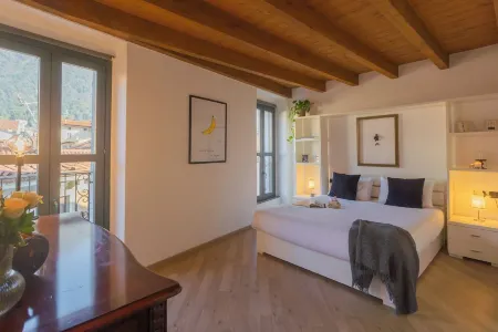 Luini 7 by Rent All Como