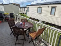 Serenity Place Caravan 2 Double Beds with Varanda Hotels near Rosedale