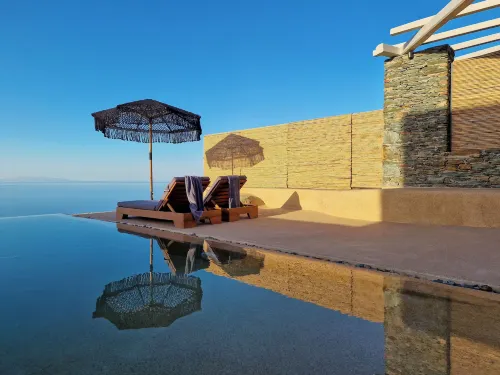 AGADA Folegandros