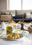 Hôtel LÉONOR the Place to Live - sarapan