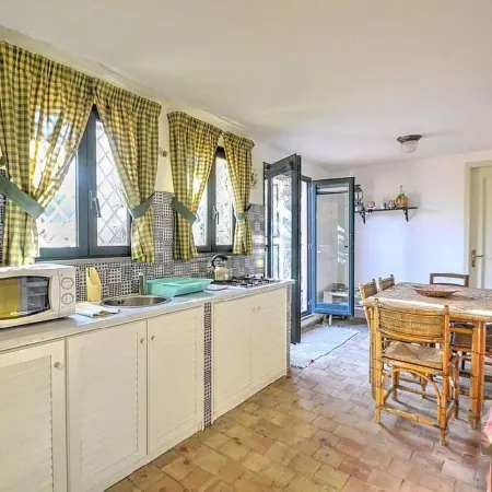 Casa Guardia Bilocal Apartment Near the Sea
