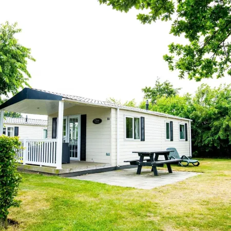 Chalet Near Loonse and Drunense Duinen