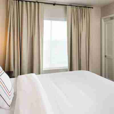 Residence Inn Visalia Rooms