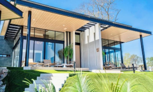 Epic Tamarindo Boutique Hotel