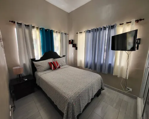 New and Modern 2 Bedroom Apt 5a