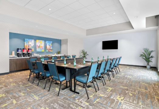 호텔 로비 이미지