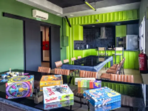 Wonder Hostel