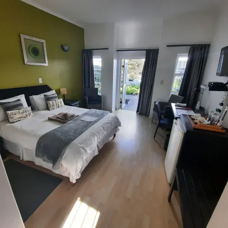 Langholm Hotel Отели в г. Уолфиш-Бей