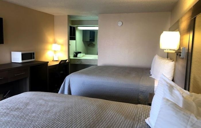 Legacy Inn - Gallatin