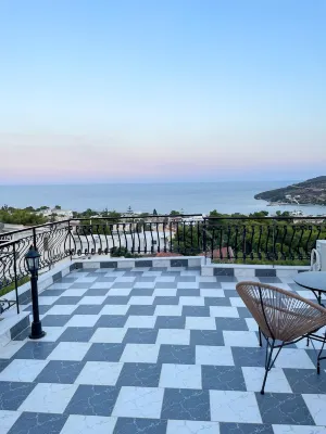 Pefkides Aegina Boutique Apartments - en bord de mer