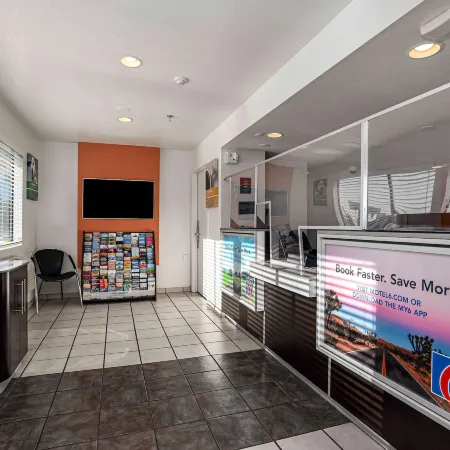 Motel 6 Temecula, CA - Historic Old Town