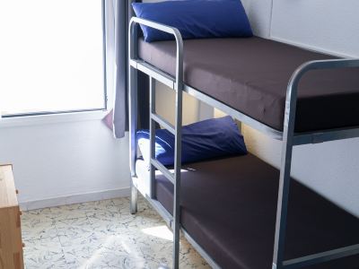Mana Mana Youth Hostel