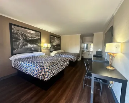 Loyalty Inn Rockingham Hotels in Rockingham