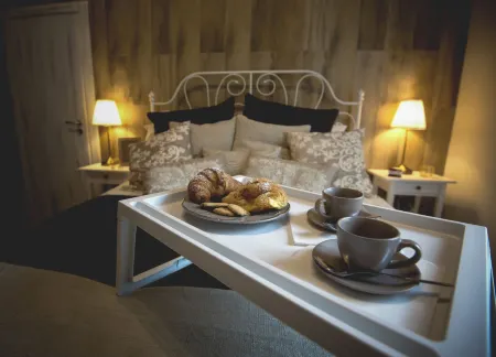 Elegant B&B - Il Vicolo Storico