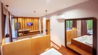 Arwen Hotel - Hot Tub