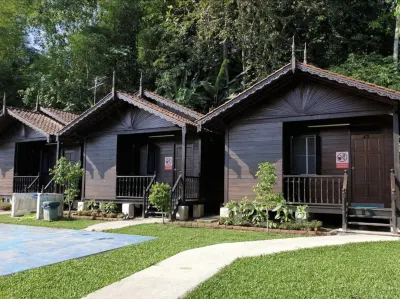 Happy Paradise Hotel di Kampung Janda Baik
