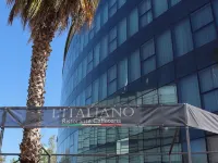 Eurohotel Barcelona Gran via Fira Отели рядом с достопримечательностью «Железнодорожный вокзал Ла-Бонанова»