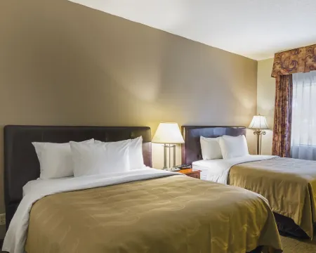 クオリティ イン フレズノ ヨセミテ エアポート フレズノのホテル