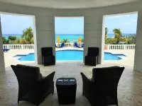 Ocean West Boutique Hotel - Beach