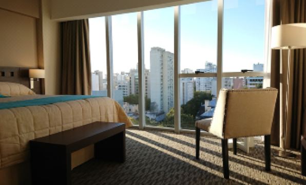 Days Inn & Suites by Wyndham la Plata