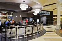 Saratoga Casino Hotel - bar