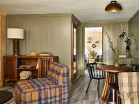 Bluebird Cady Hill Lodge Hotels in Stowe