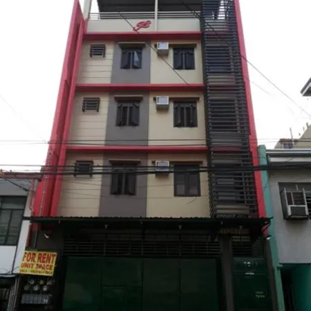 Budget Studio Unit in Makati Отели рядом со станцией Станция ПНР Пасай-Роуд