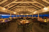 La Bougainvillea Hotel and Villas - breakfast