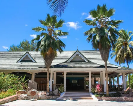 Hotel Cote d'or Lodge Hotels in Praslin Island