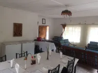 Kana Guest House Hotels in Simonga