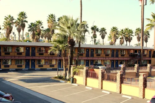 Orange Show Inn Hotels in Colton