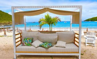 Le Domaine Anse Marcel Beach Resort