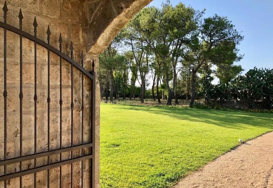 Hotel Masseria Li Reni, Exterior, Garden