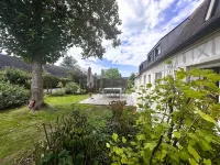 Cosy farmhouse with sauna and jacuzzi