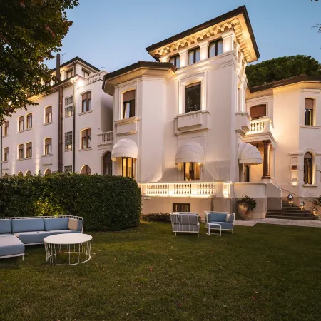 Hotel de La Ville