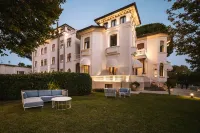 Hotel de La Ville Hotels in Riccione