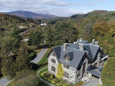 Castle Hill Resort and Spa