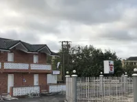 市中心的處女們 埃爾米納酒店