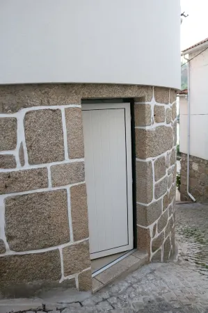 Casa Cimo de Vila Отели в г. Сан-Педру-ду-Сул