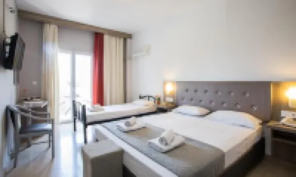 Silver Bay Hotel