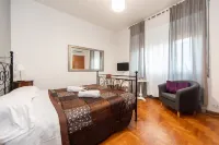 L'Imperiale RomaTrastevere Hotels near Scala Ugo Bassi
