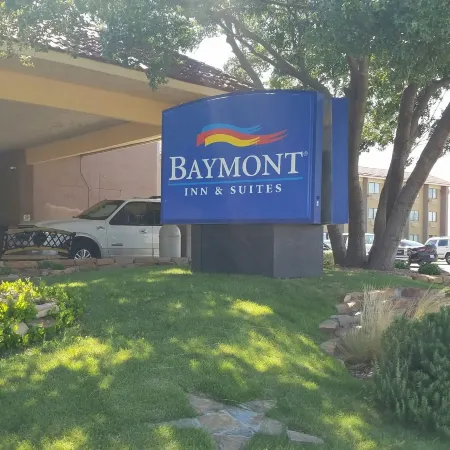 Baymont by Wyndham Midland Airport