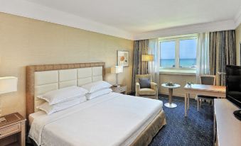 Sheraton Club des Pins Resort
