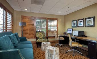 Hampton Inn & Suites Austin-Airport
