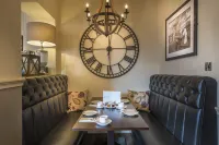 The Golden Fleece Hotel, Thirsk, North Yorkshire Hotels in Newsham with Breckenbrough