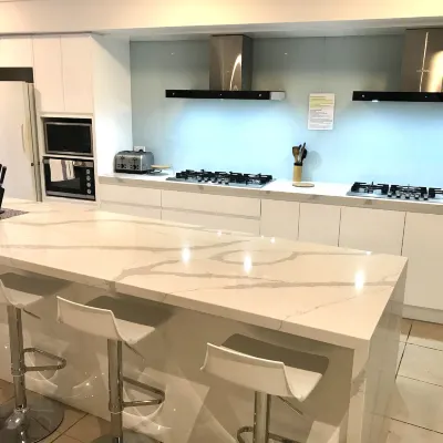 Cityview Studio Accommodation Các khách sạn gần Sân vận động Leichhardt Oval