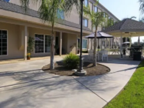 Holiday Inn Express & Suites TULARE by IHG Hotels in Tulare